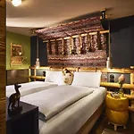 Otel Kuku