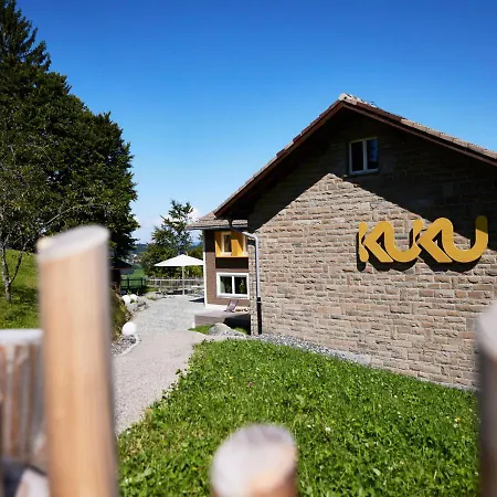 Kuku 酒店 *